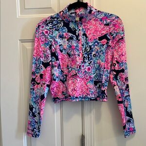 Lilly Pulitzer size M Justine crop zip top
